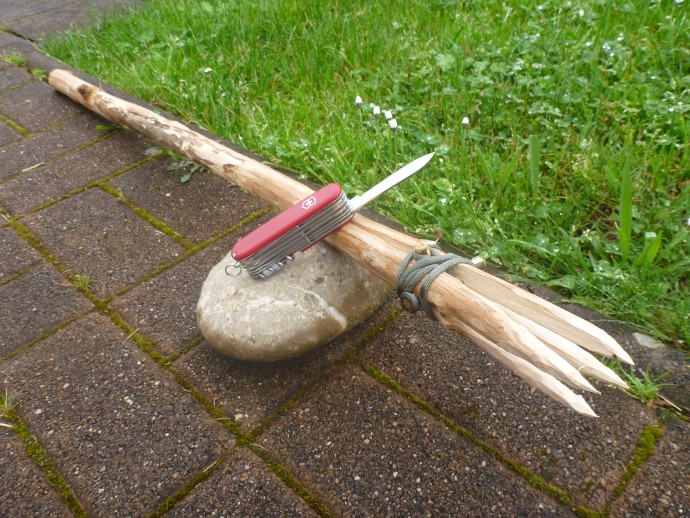 Check Out This Hunting And Fishing Spear Heres The Diy Ways To